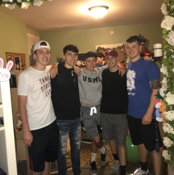 Meet your Posher, Dylan - Picture 1 of 1